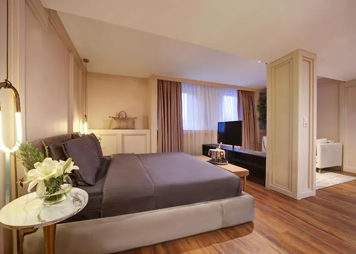 Concept Nisantasi & 4*